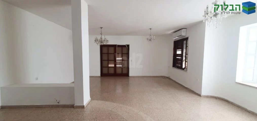 Casa individual/cottage, barrio Rishonim, Rishon LeZion